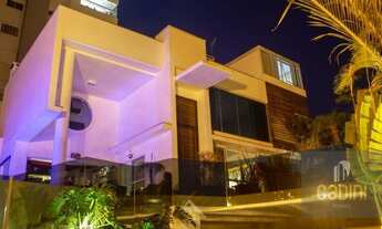 Imagem: Belíssima Casa Triplex em Condomínio Fechado