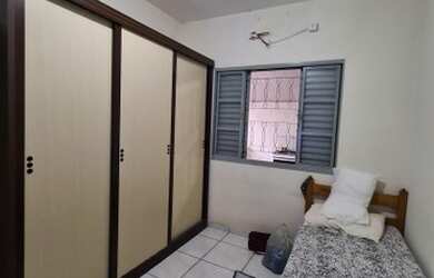 Imagem 10: Casa para venda com 200 metros quadrados com 3 quartos em Residencial Center Ville - Goiân