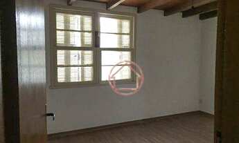 Imagem 6: Casa / 2 Dormitórios / 1 Suíte / 1 Vaga / Petrópolis / Porto Alegre