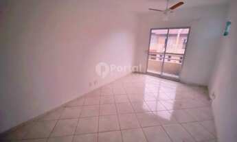 Imagem 2: Casa de condomínio sobrado para venda tem 180 metros quadrados com 3 quartos