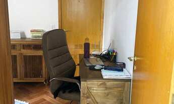 Imagem 3: Apartamento para venda possui 134 metros quadrados com 4 quartos