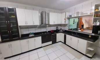 Imagem 2: LINDO IMÓVEL Casa com 3 dormitórios