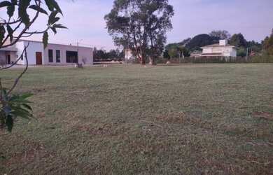 Imagem 2: Lote/Terreno à venda com 1400 m2 de esquina em frente à praça em Altos de Itu - Itu - SP