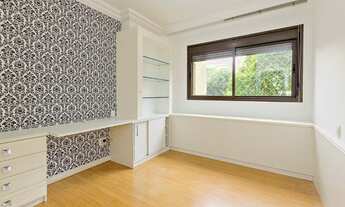 Imagem 3: CURITIBA - Apartamento Padrão - Água Verde