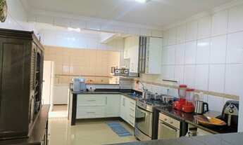 Imagem 3: EXCELENTE SOBRADO, 5 QUARTOS FINO ACABAMENTO, RICHO FUNDO