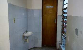 Imagem 1: Alugo salas comercial no centro de Embu das Artes