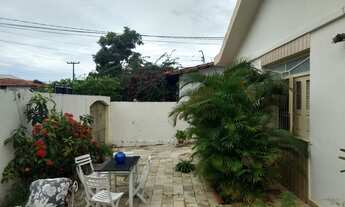 Imagem 2: Casa bem localizada no São Francisco, ideal para residir ou implantação de negócio, como e