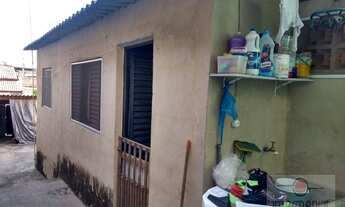 Imagem 4: 2 casas com 1 dormitório, cozinha e banheiro no mesmo terreno, à venda, 102 m² por R$ 200