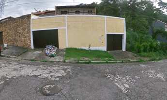 Imagem 2: Casa de condomínio para aluguel possui 150 metros quadrados com 5 quartos