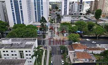 Imagem 2: Apartamento com 3 dormitórios à venda, 70 m² por R$ 322.000,00 - Água Verde - Curitiba/PR