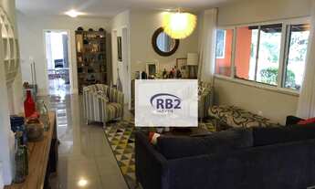 Imagem 4: Excelente Casa Duplex com Estrutura Privativa de Lazer