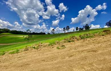 Imagem 3: Nazaré Paulista)Proximo ao centro da cidade CN5HG9