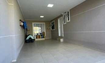 Imagem 5: Sobrado para venda com 200 metros quadrados com 4 quartos em Xaxim - Curitiba - PR