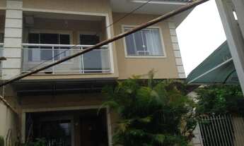 Imagem 2: Casa Duplex com 3 Quartos Sendo 1 Suíte à venda, 105 m² por R$ 460.000 - Atlântica - Rio d