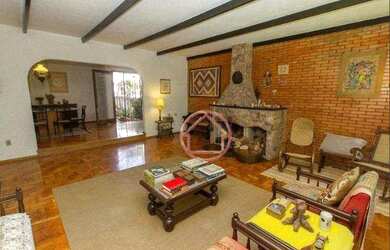 Imagem 3: Casa / 3 Dormitórios / 1 Suíte / 2 Vagas / Três Figueiras / Porto Alegre