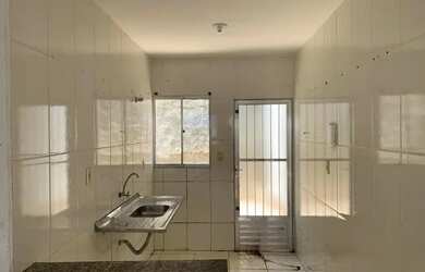 Imagem 4: Casa a venda em Esmeraldas!!