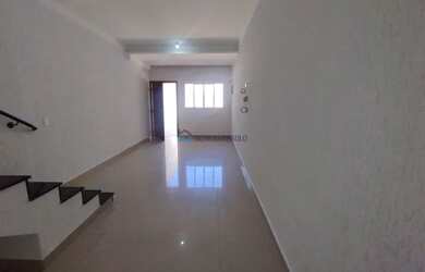 Imagem 2: Sobrado Jabaquara. Metro. 2 suítes. 3 vagas. Oportunidade investidores com renda