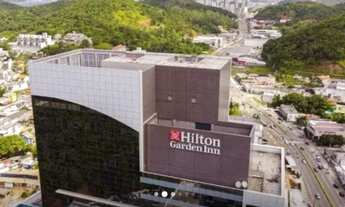 Imagem: Flete no hotel Hilton praia brava. Itajaí