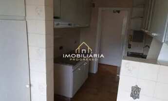 Imagem 3: Apartamento para aluguel possui 67 metros quadrados com 2 quartos em Cristo Rei - Curitiba