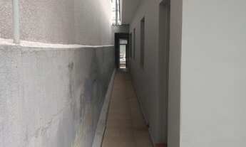 Imagem 4: Casa Grande Térrea para locação com 3 quartos grandes próximo a estação