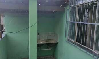 Imagem 2: ALUGA- SE KITNET - 450,00