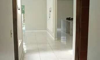 Imagem 6: VENDO CASA PRÓXIMO AO AEROPORTO