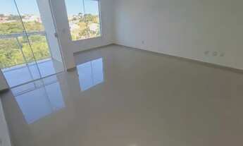 Imagem: Casa Triplex de 3/4, sendo uma suíte, Jd