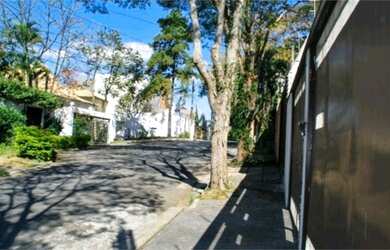 Imagem 4: São Paulo - Casa Padrão - MORUMBI