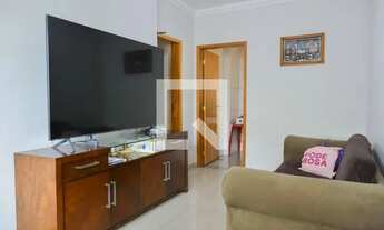 Imagem: Apartamento à Venda - Cabral, 3 Quartos