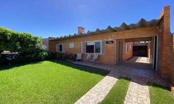 Imagem 4: Casa 4 dormitórios ou + para Venda em Cidreira, CENTRO, 5 dormitórios, 1 suíte, 3 banheiro