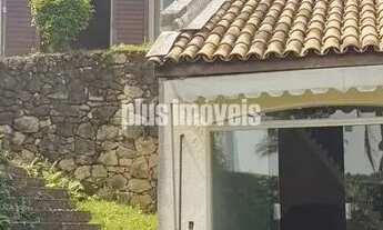 Imagem 3: Alphaville Residencial 1 Casa com 330,0m² Terreno 560,0m² 3 Doms. Suíte, 4 Gar