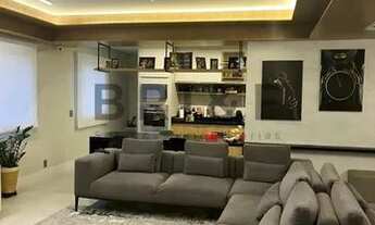 Imagem: Apartamento com 3 suítes em Moema