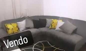 Imagem: Sofá de canto e casa em juatuba