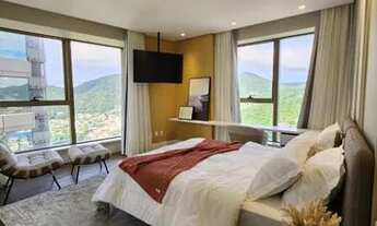 Imagem 2: Apartamento para venda possui 245 metros quadrados com 4 quartos em Centro - Balneário Cam