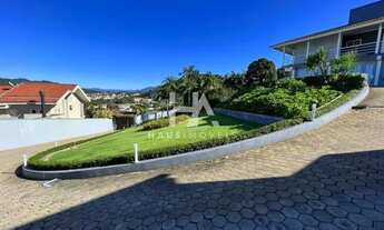 Imagem 5: Casa para aluguel tem 350 metros quadrados com 3 quartos em Czerniewicz - Jaraguá do Sul