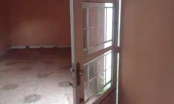 Imagem 6: R$ 60,000... Casa Grande e Barata! toda no azulejo! Toda coberta no Telhão 3,66!