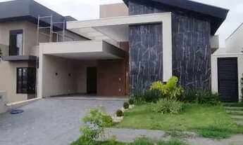 Imagem 2: Casa de condomínio para venda tem 178 metros quadrados com 3 quartos