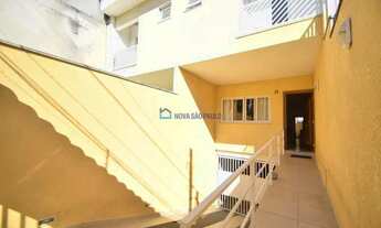 Imagem 2: Sobrado Novo Tríplex 220m²,impecável,3 Suítes,Quintal,4 Vagas ! Vila das Mercês