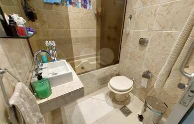 Imagem 7: Vila Isabel!!! Casarão triplex com terraço, piscina e churrasqueira e vaga de garagem