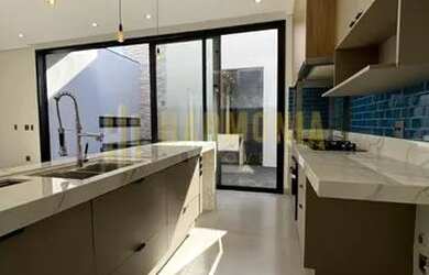 Imagem 6: Belíssima casa a venda no Village Damha III