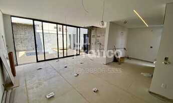 Imagem 2: Casa para Venda em Paulínia, São Bento, 3 dormitórios, 3 suítes, 4 banheiros, 4 vagas