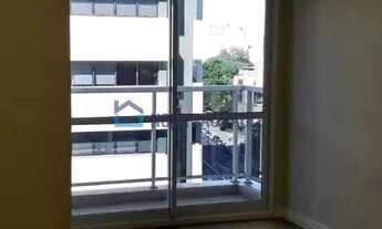 Imagem 2: Sala comercial na Vila Mariana de 27m², com 1 vaga de garagem