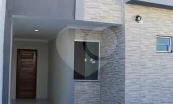 Imagem: Casa á venda com 2 quartos sendo 1 suíte