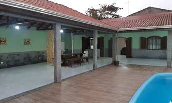 Imagem: Casa na praia com piscina