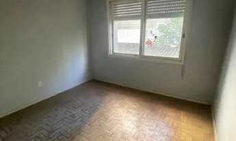 Imagem 4: Apartamento de dois dormitórios bem localizado na av. Mariante no bairro Rio Branco