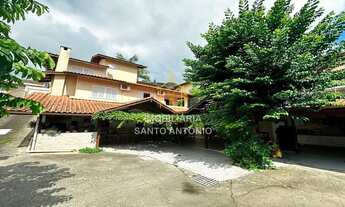 Imagem: Casa para aluguel, 5 quartos, 2 suítes