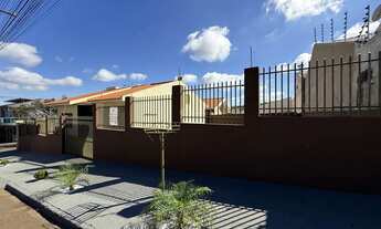 Imagem 3: CASA EM LOCALIZAÇÃO COMERCIAL À VENDA NO RESID. INTERLAGOS EM APUCARANA