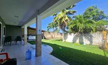 Imagem 2: Duas casas, terreno grande e com ótima localização