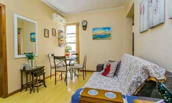 Imagem 2: Apartamento 2 dormigtórios à venda Rua Teixeira de Freitas, Santo Antônio - Porto Alegre