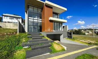 Imagem 2: Sobrado com 3 suítes plenas, incluindo uma master, Localizada no Jardins Barcelona